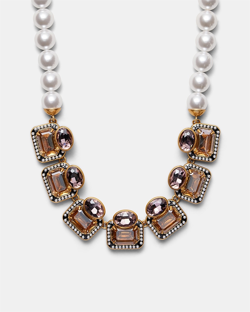 Demeanour Necklace