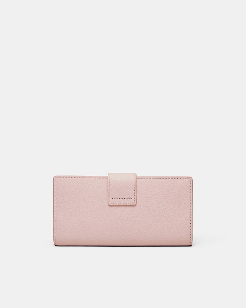 Chelsea Wallet