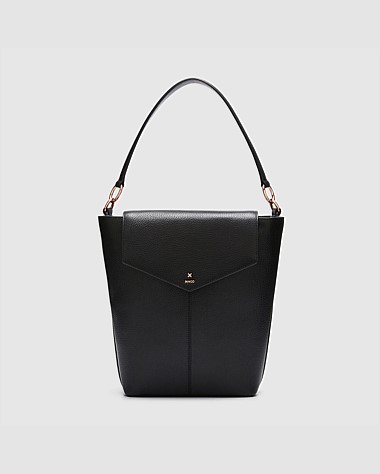 D-VINE BUCKET BAG