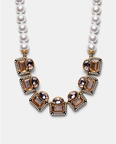 Demeanour Necklace