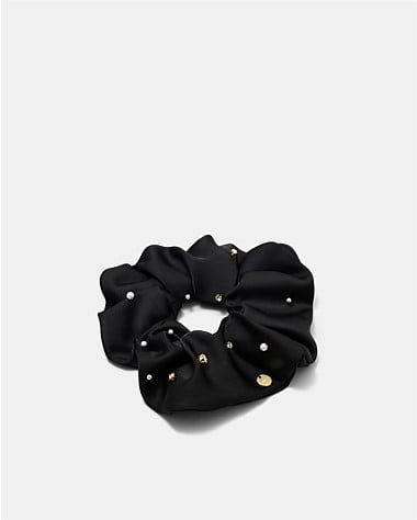 On Fleek Scrunchie