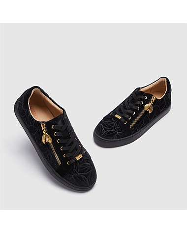 Queen B Sneakers