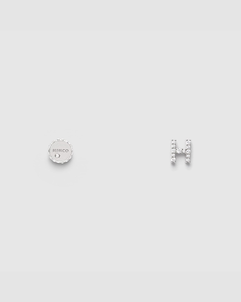 TYPIFY STUD H EARRINGS