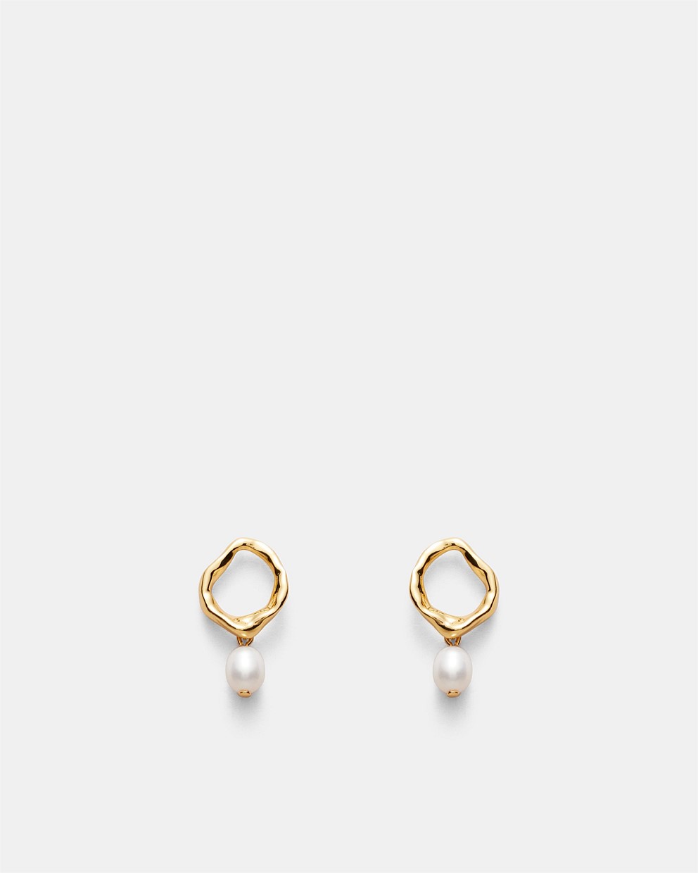 Kaia Pearl Stud Earrings