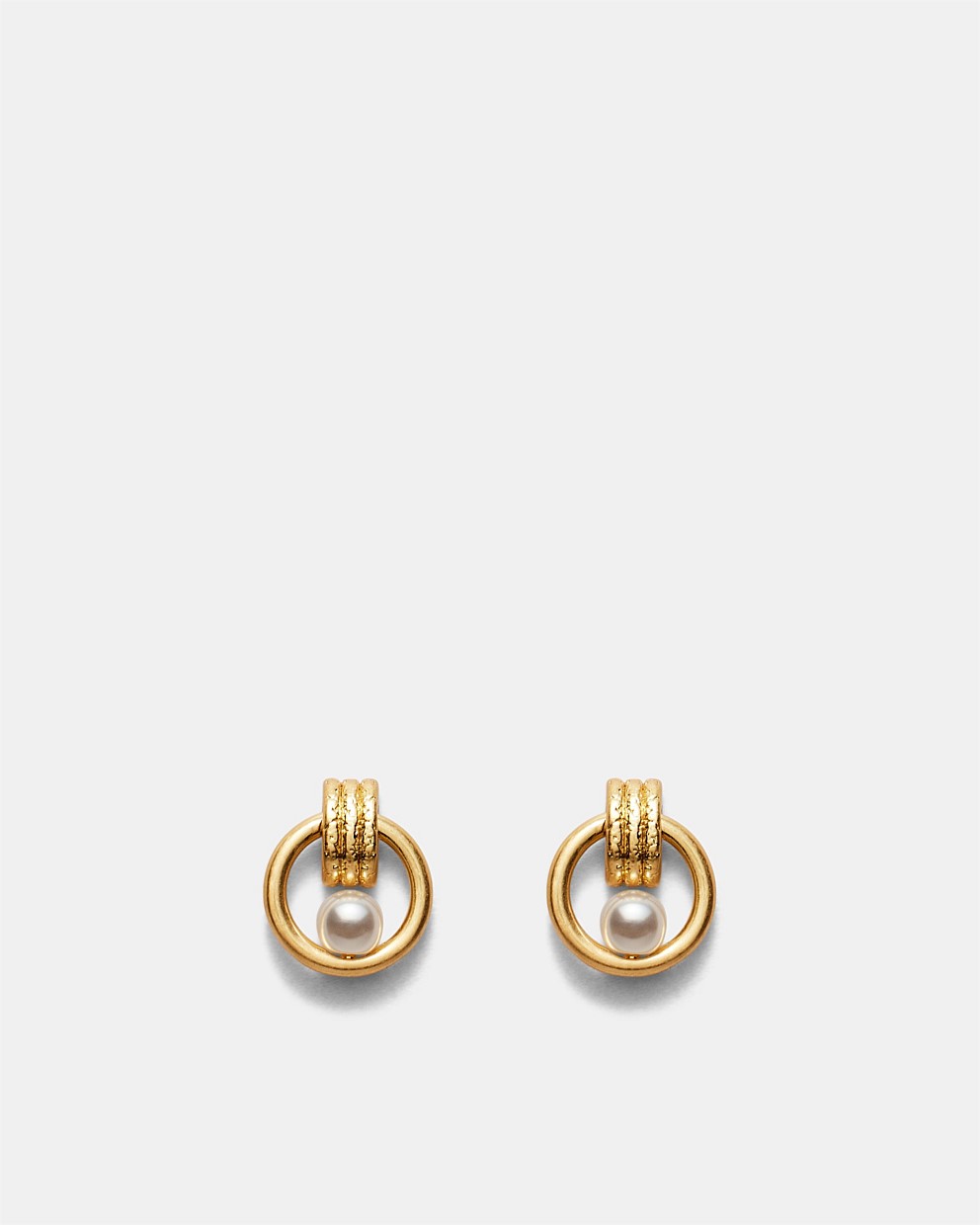 Clique Pearl Stud Earrings