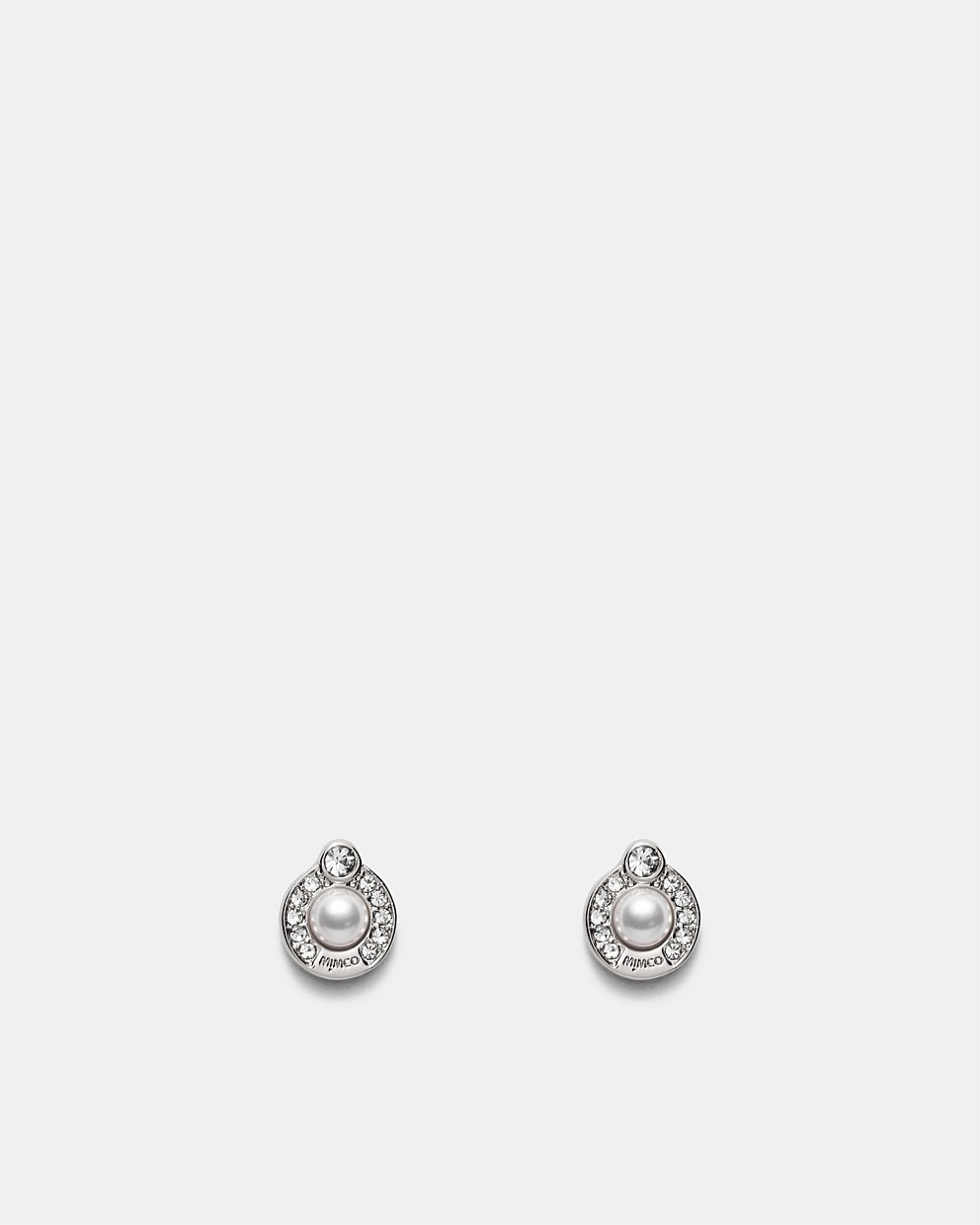 Encanto Pearl Stud Earrings