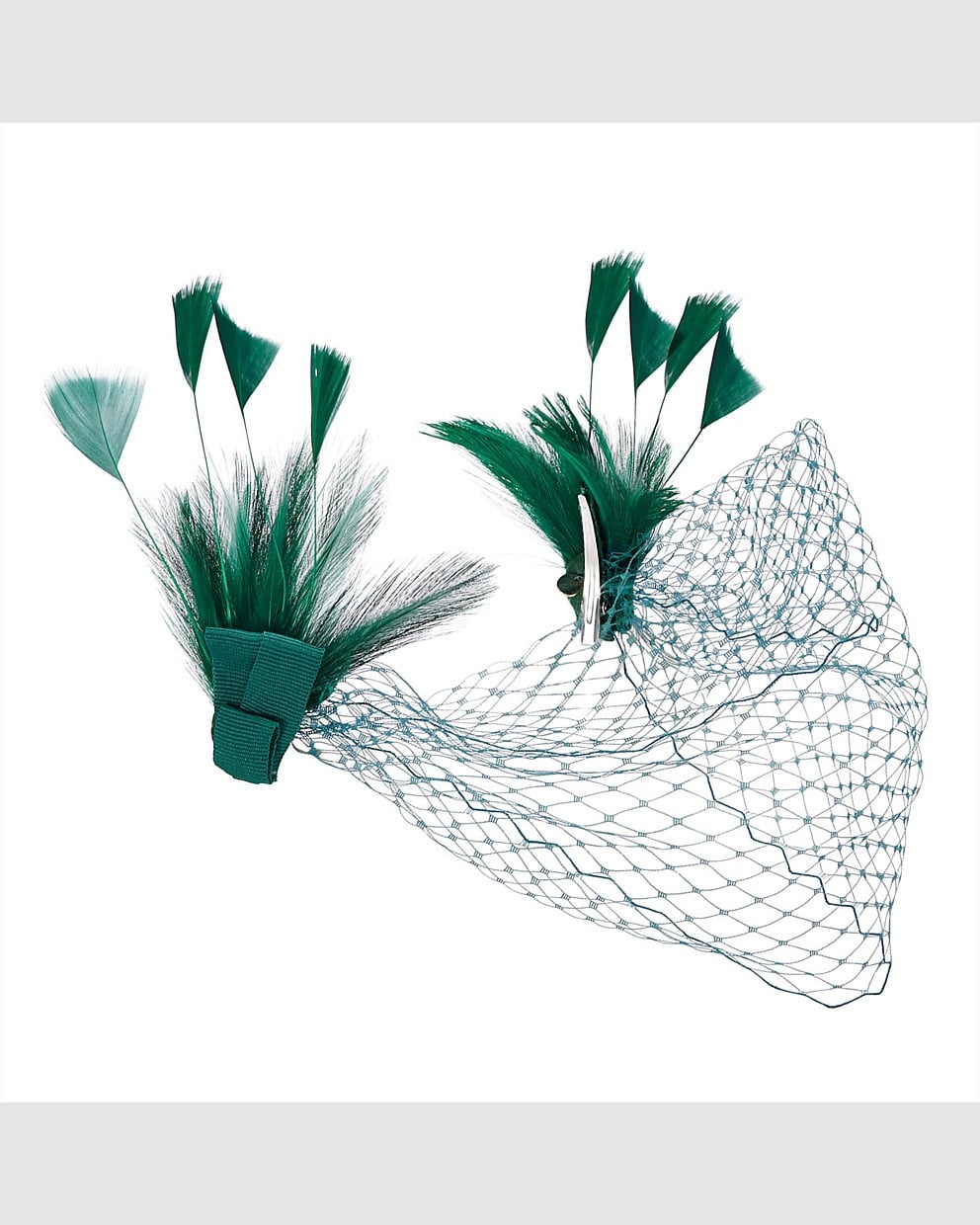 Ruffle Feathers Veil