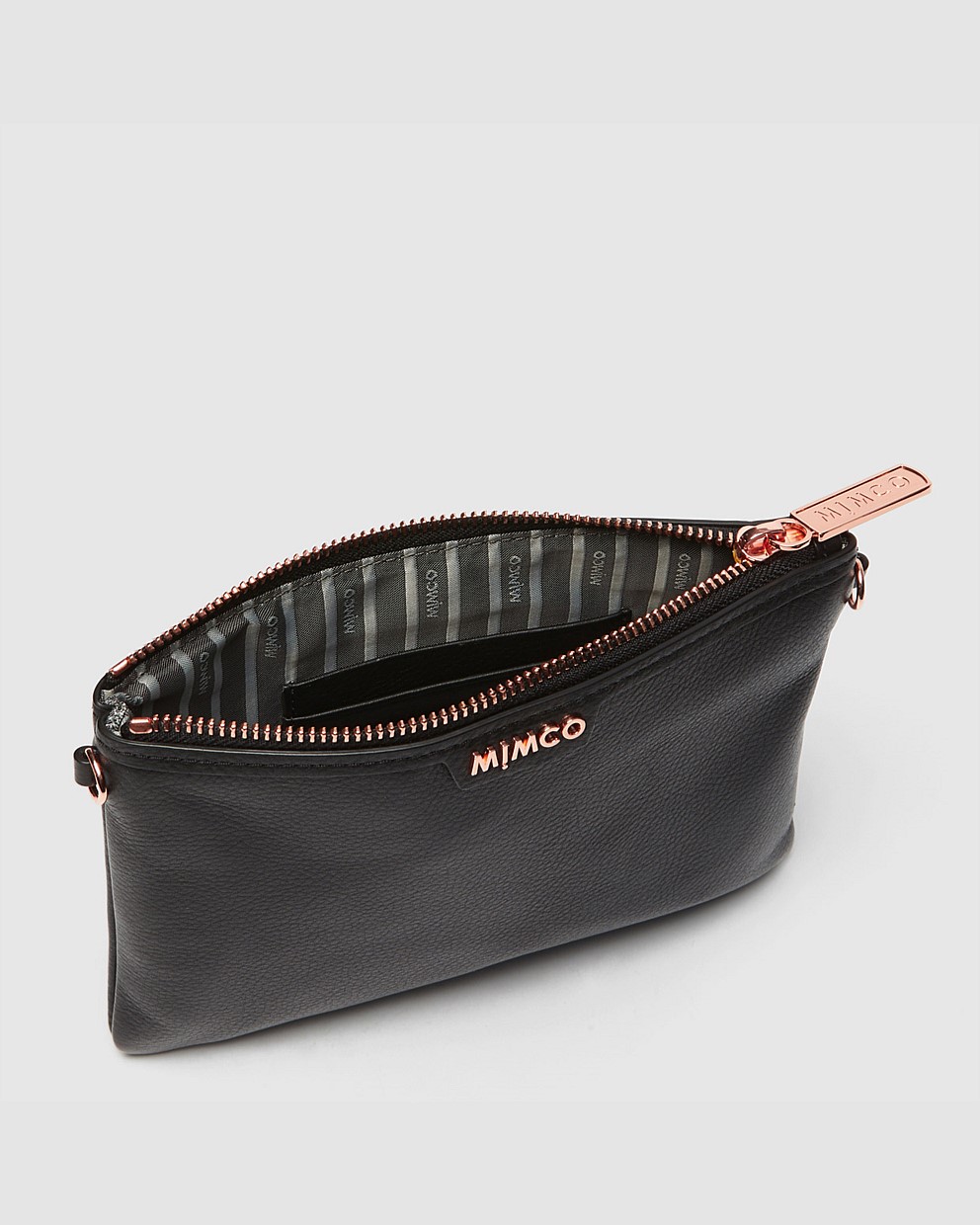 Classico Medium Pouch