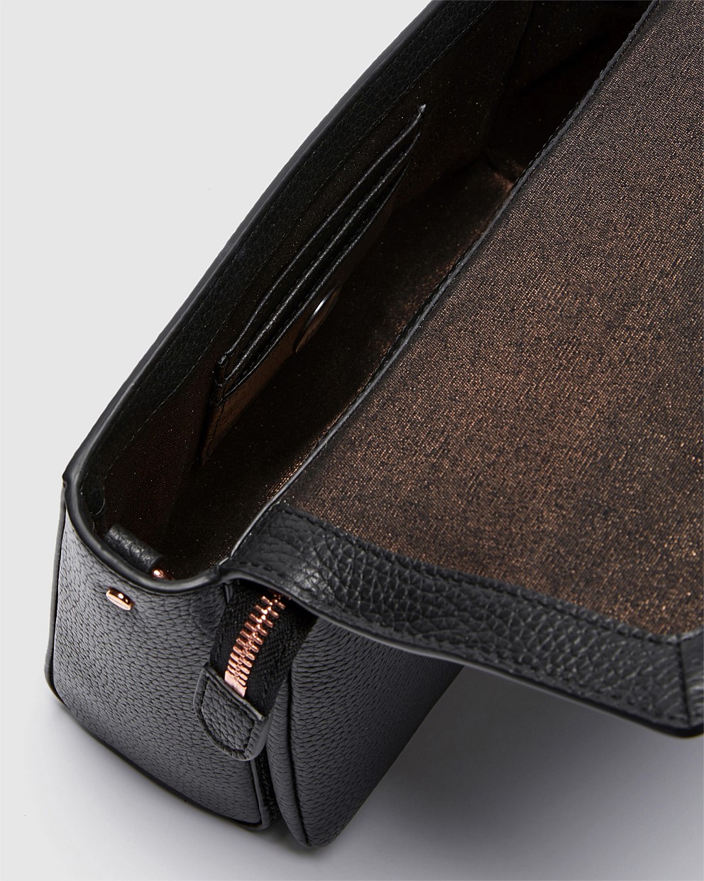 D-VINE CROSSBODY BAG