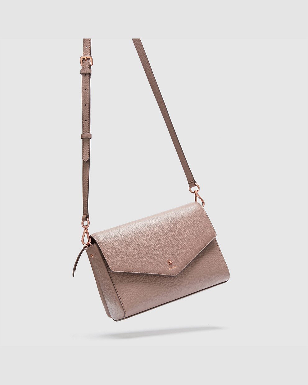 D-VINE CROSS BODY BAG