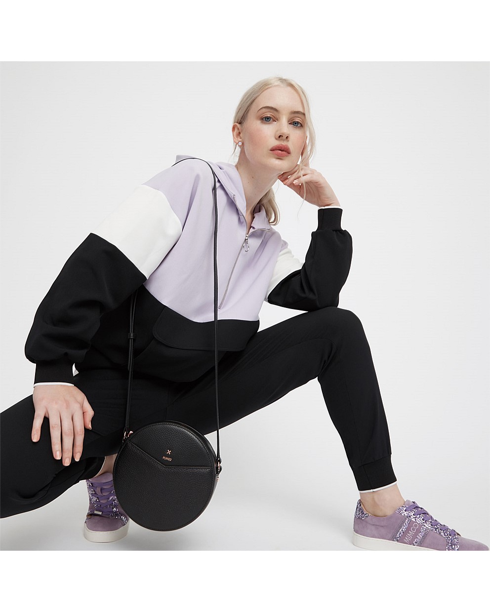 d-vine circle bag