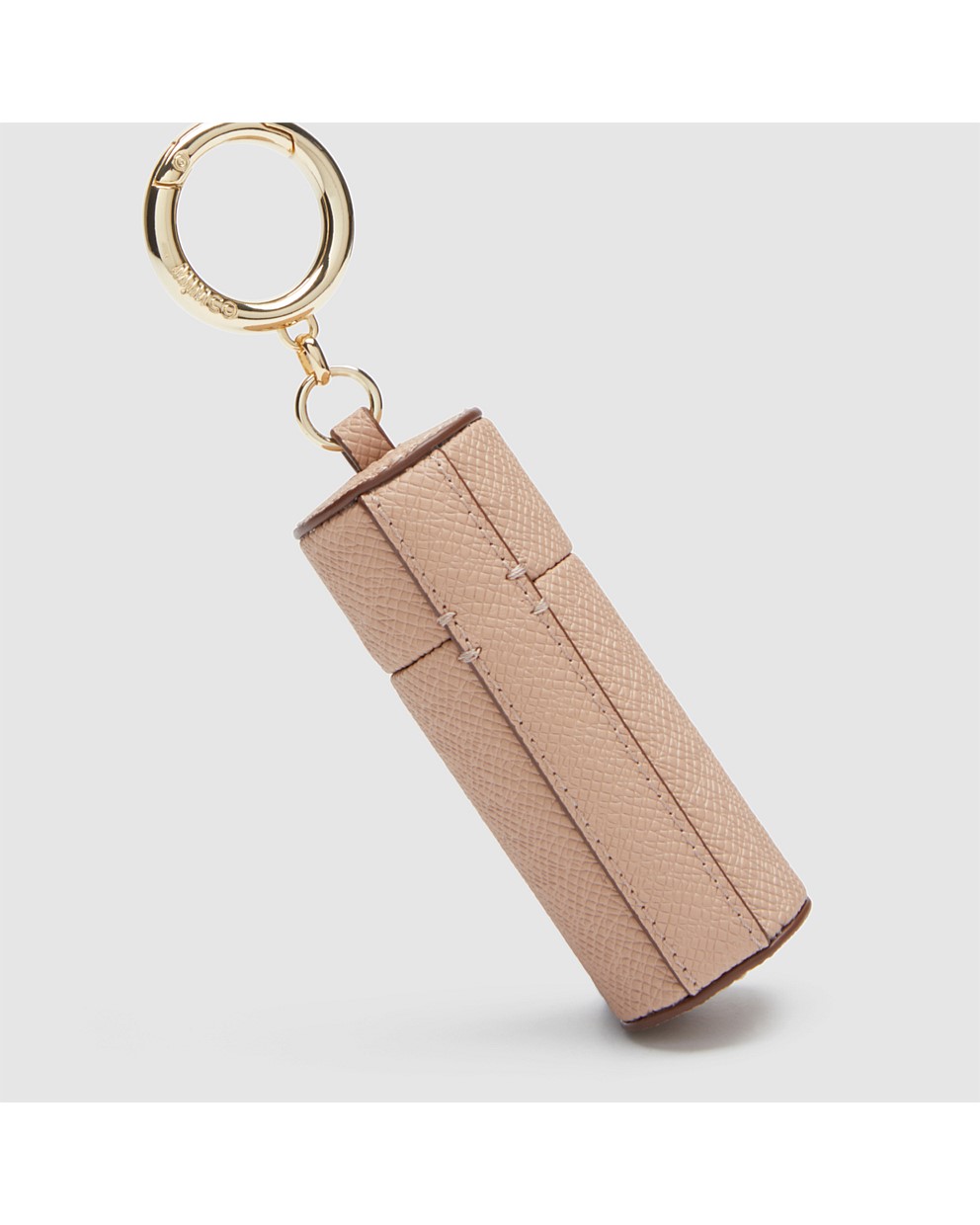mim-lip charm