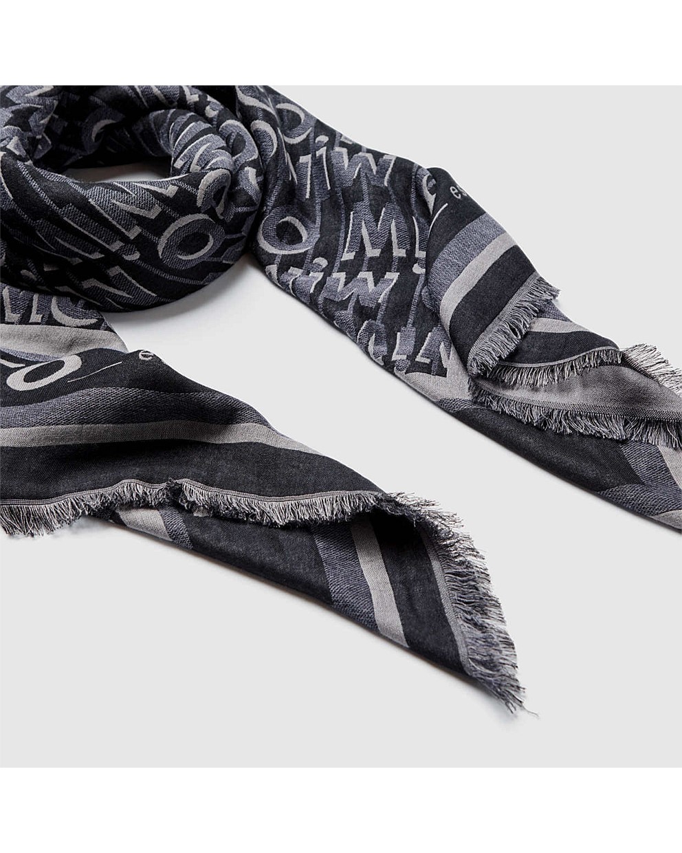 Est. 96 Scarf