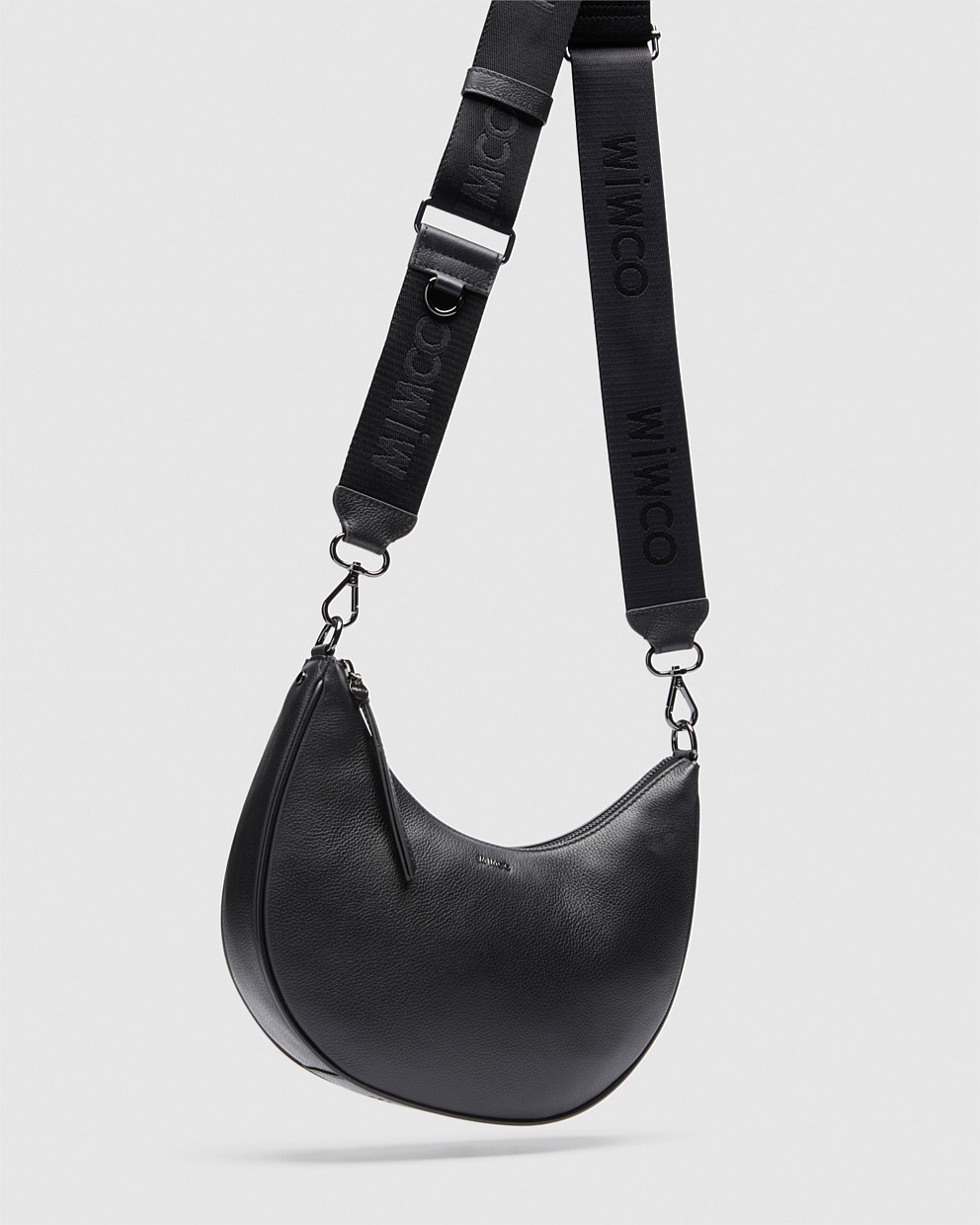 Classico Crescent Crossbody Bag