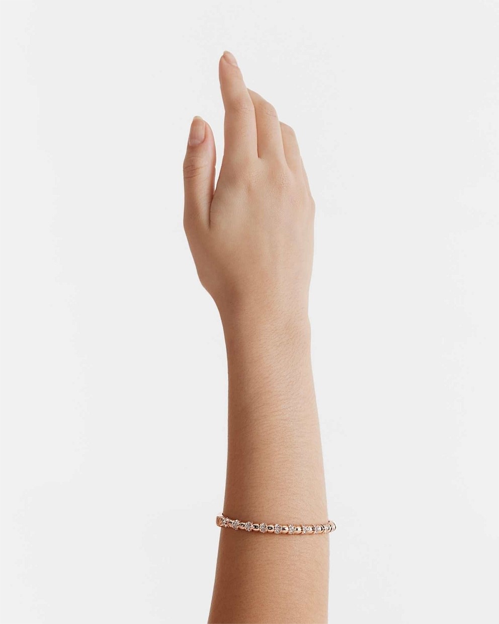 Everly Hinge Bangle