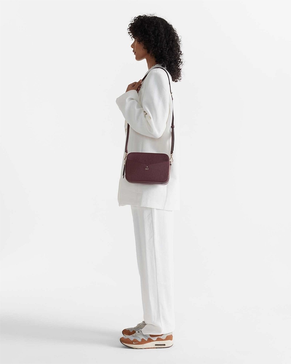 D-Vine Camera Crossbody Bag