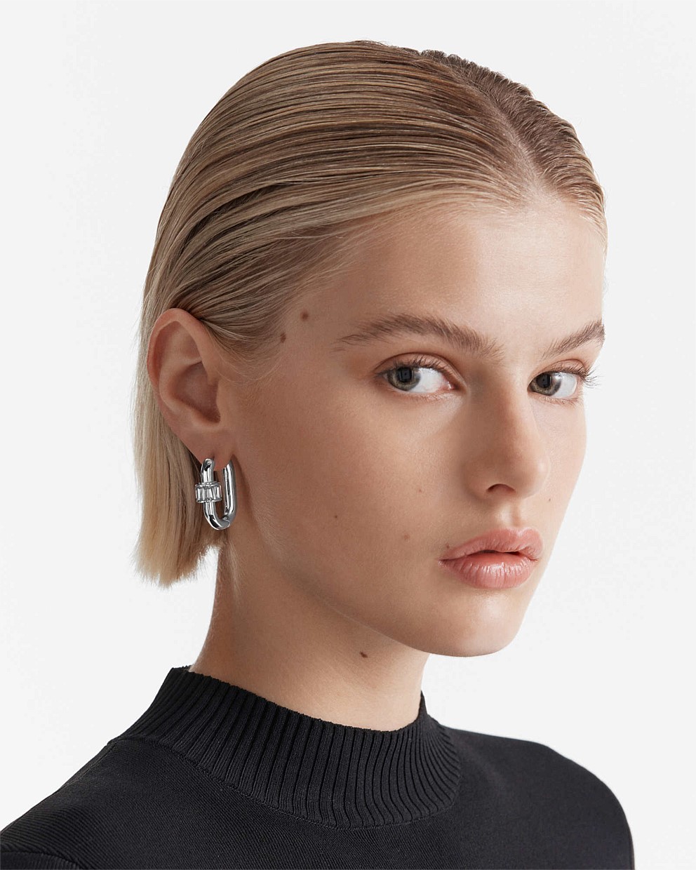 Silver Descent Huggie Hoop Earrings - Hoop Earrings | Mimco