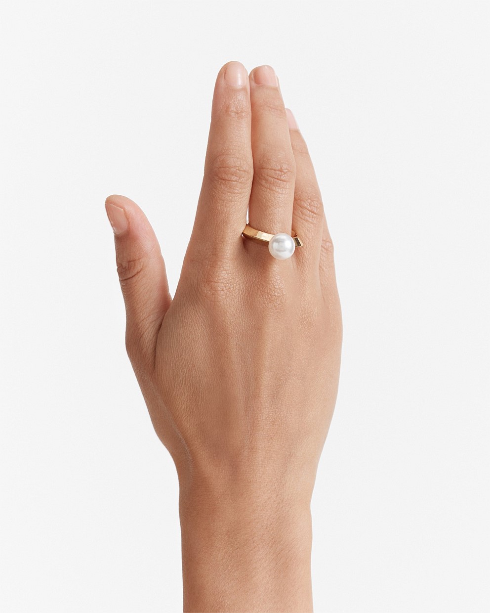 The Edge Pearl Ring