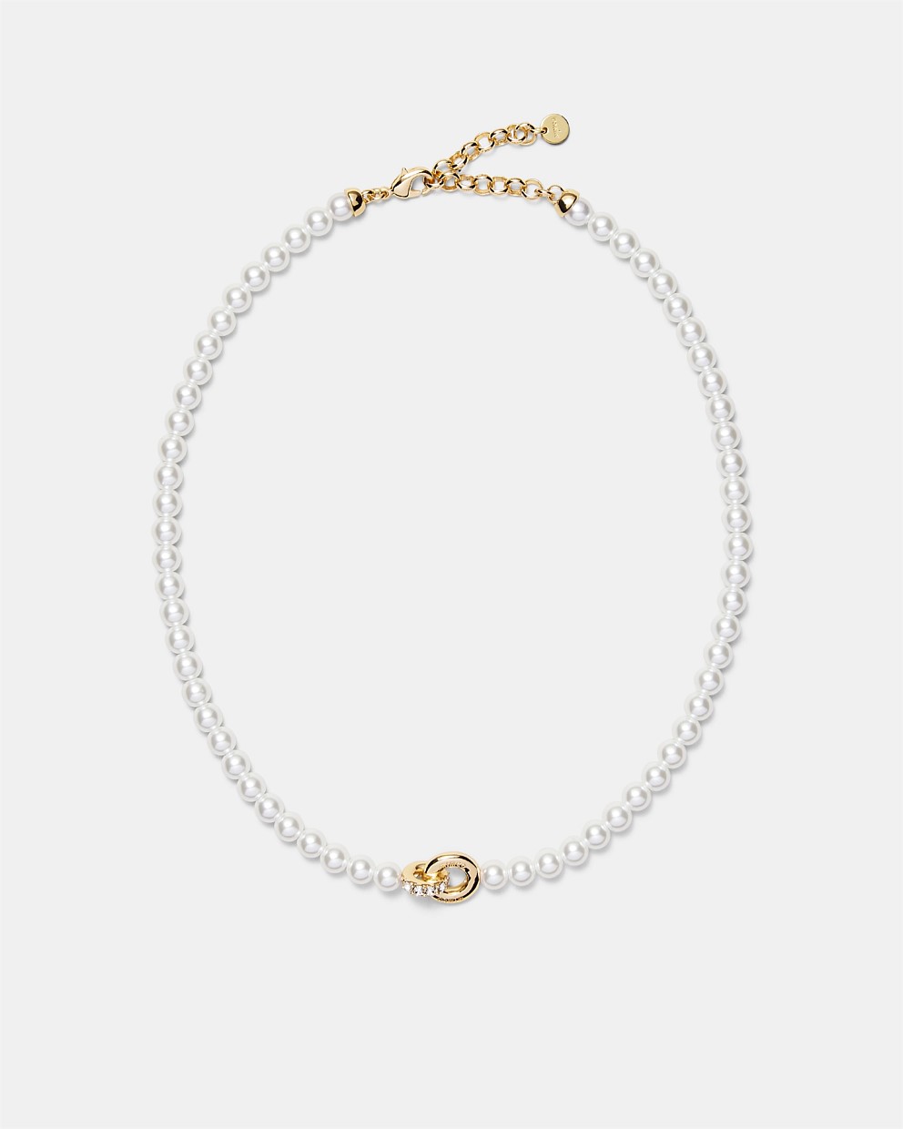 Circulate Pearl Necklace