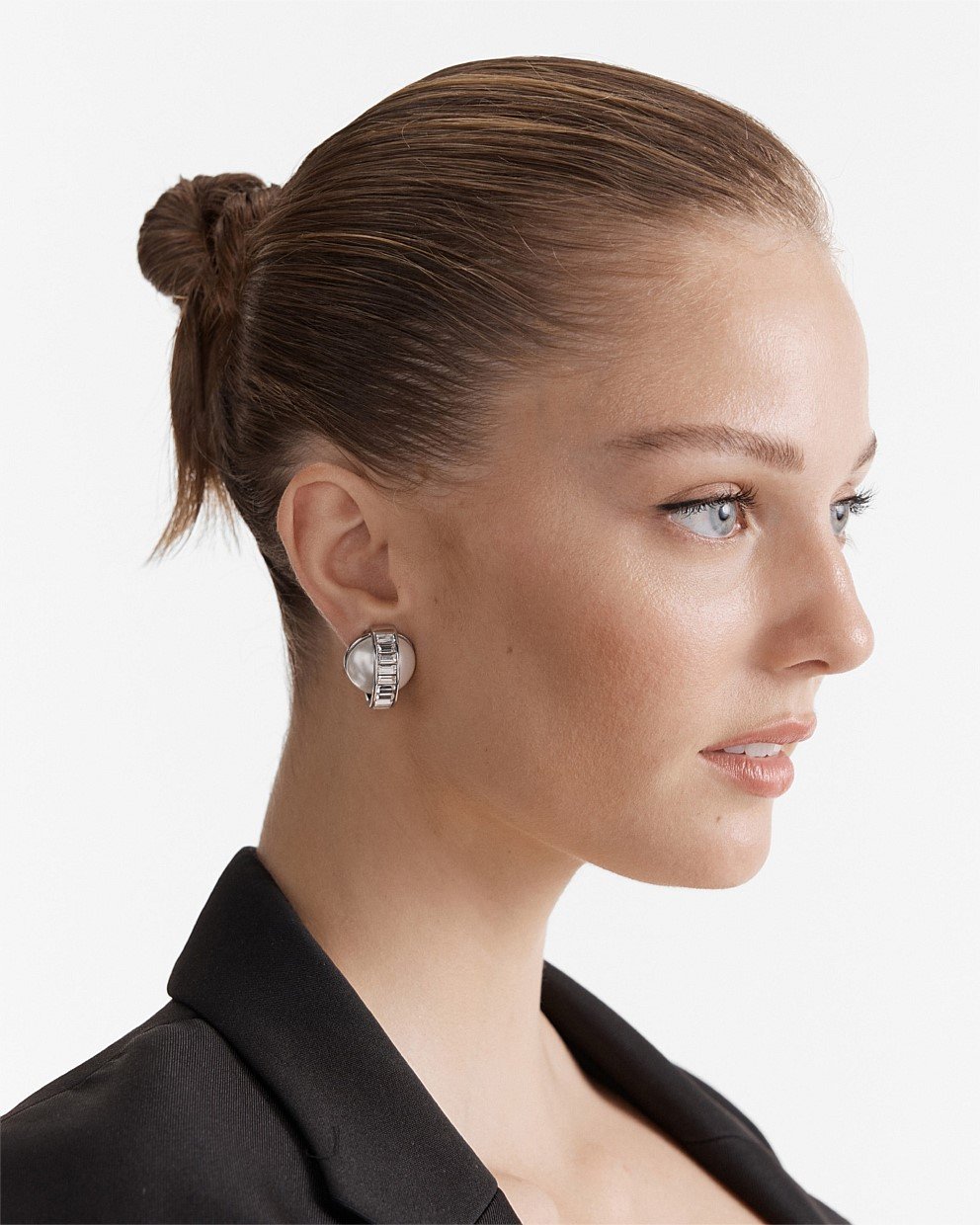 Releve Oversized Pearl Stud Earrings