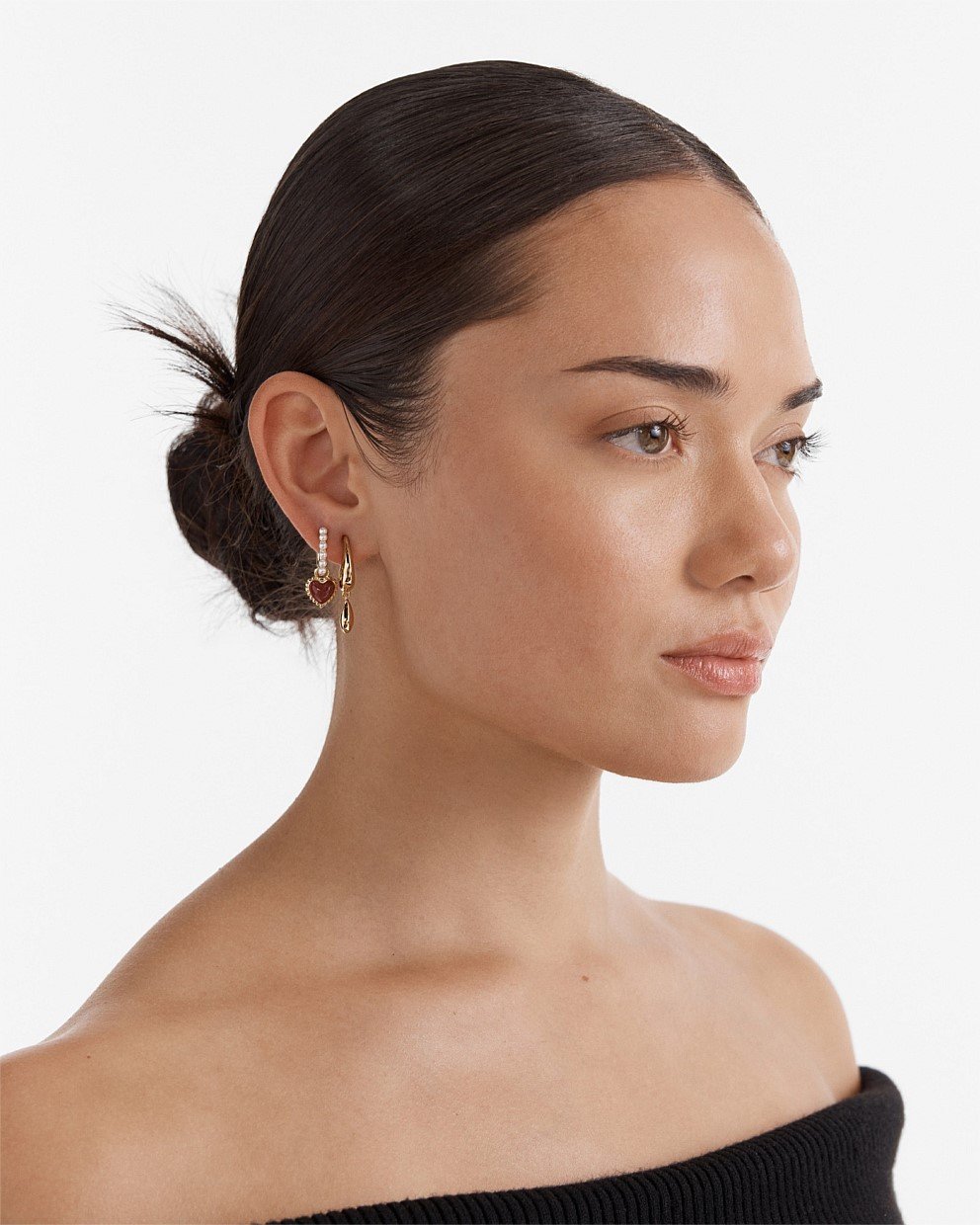 En Pointe Hoop Earrings