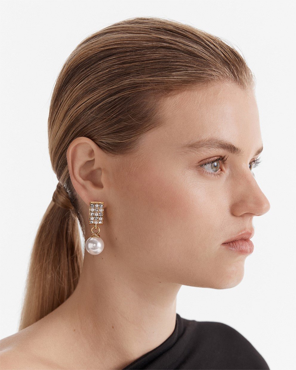 Fabulousness Huggie Hoop Earrings