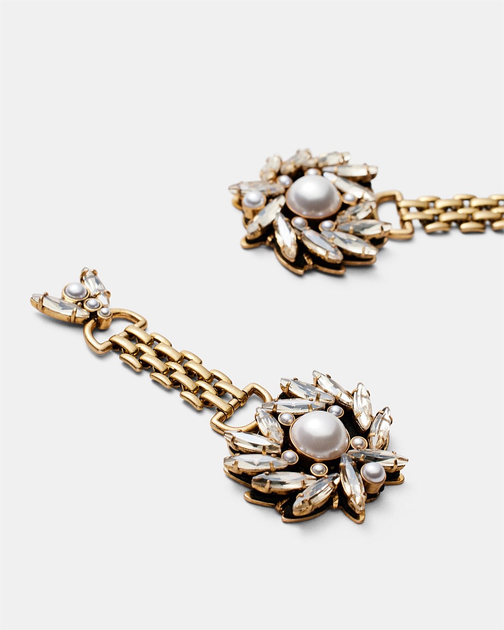 Jewel Club Earrings