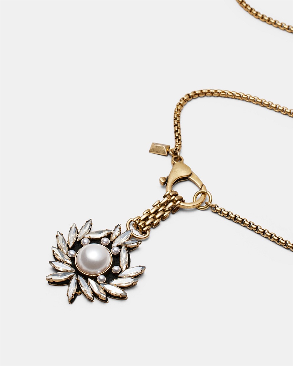 Jewel Club Necklace