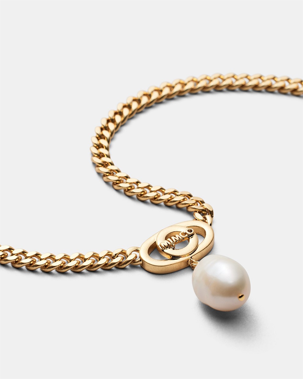Alliance Pearl Necklace