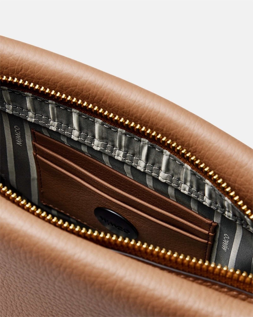 Bay Strap Crossbody Bag