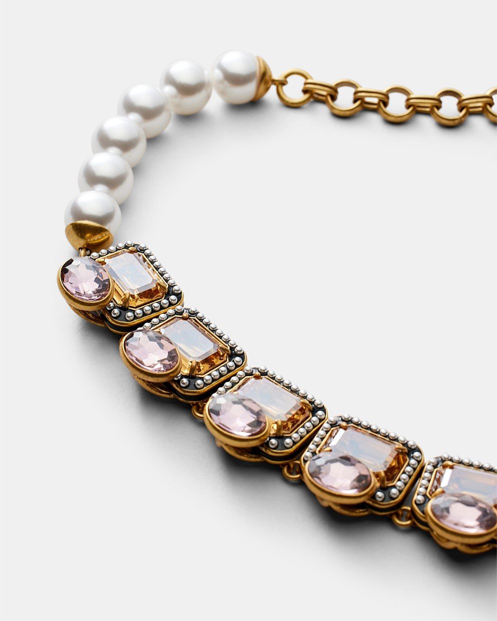 Demeanour Necklace