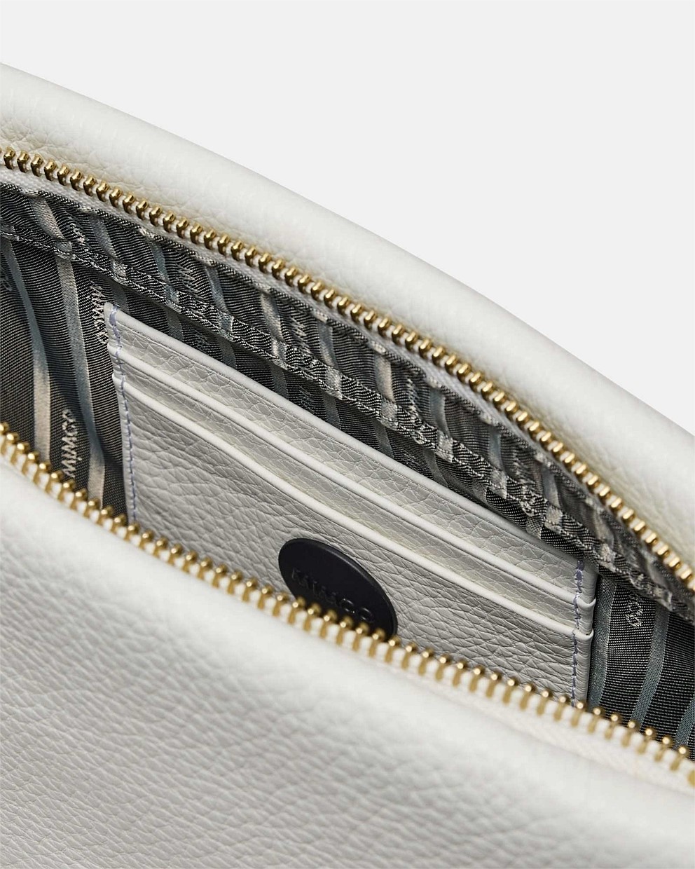 Bay Strap Crossbody Bag