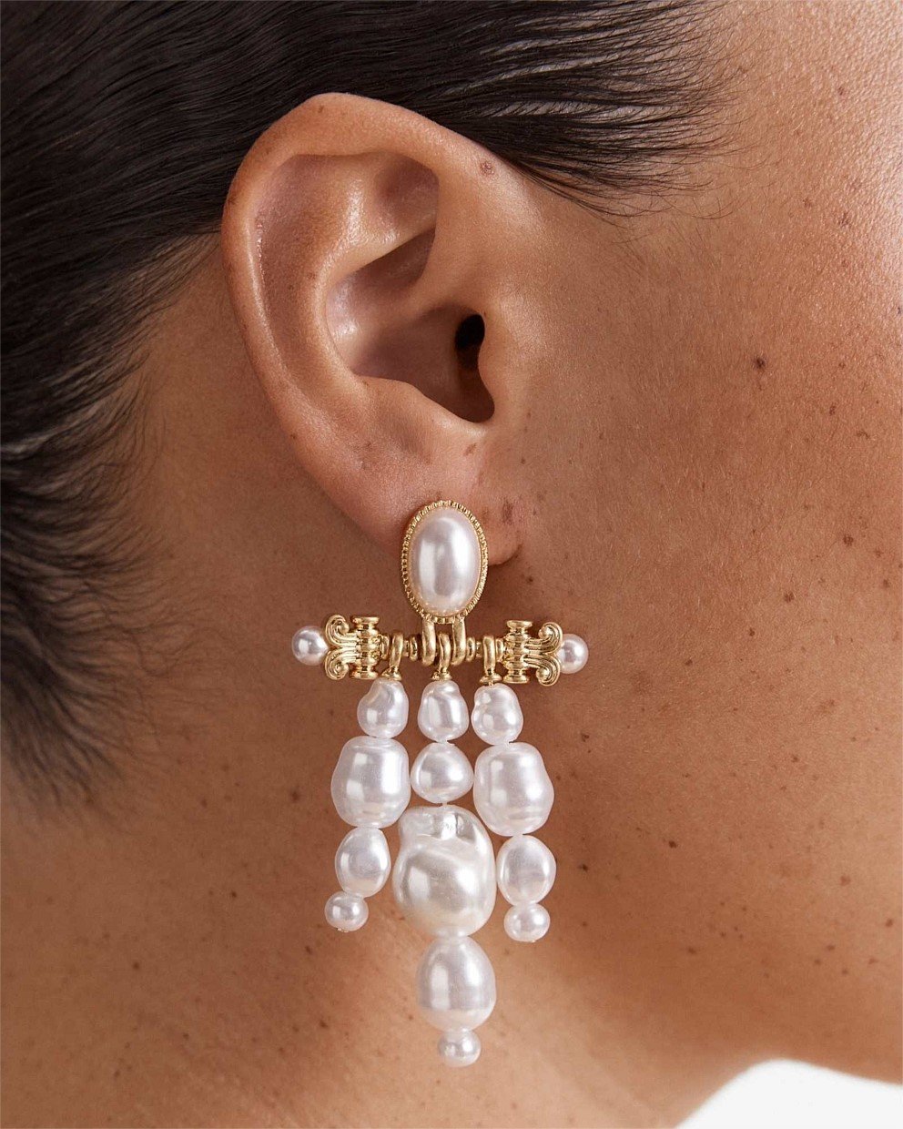 Goddess Pearl Earrings