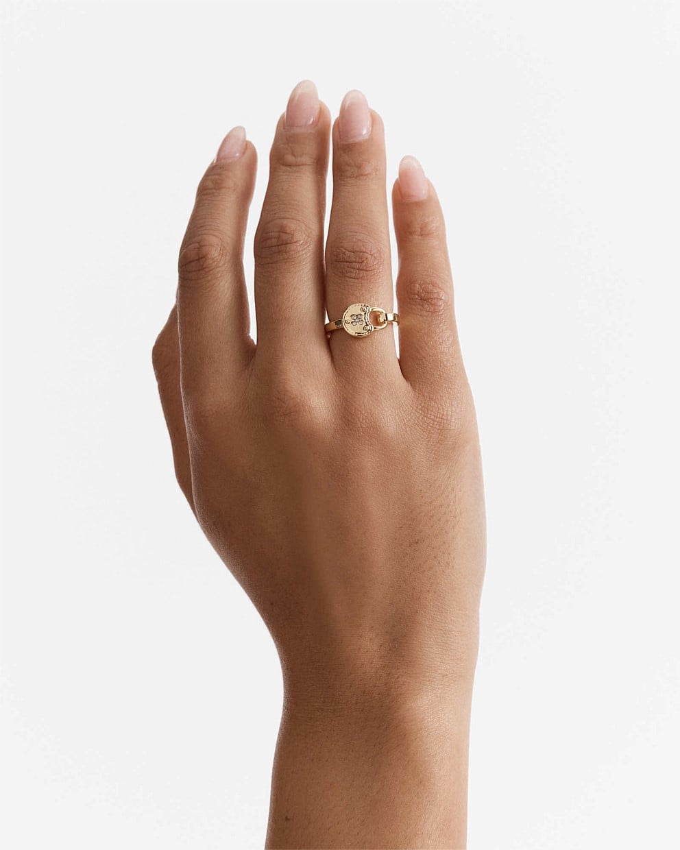 Lockette Ring