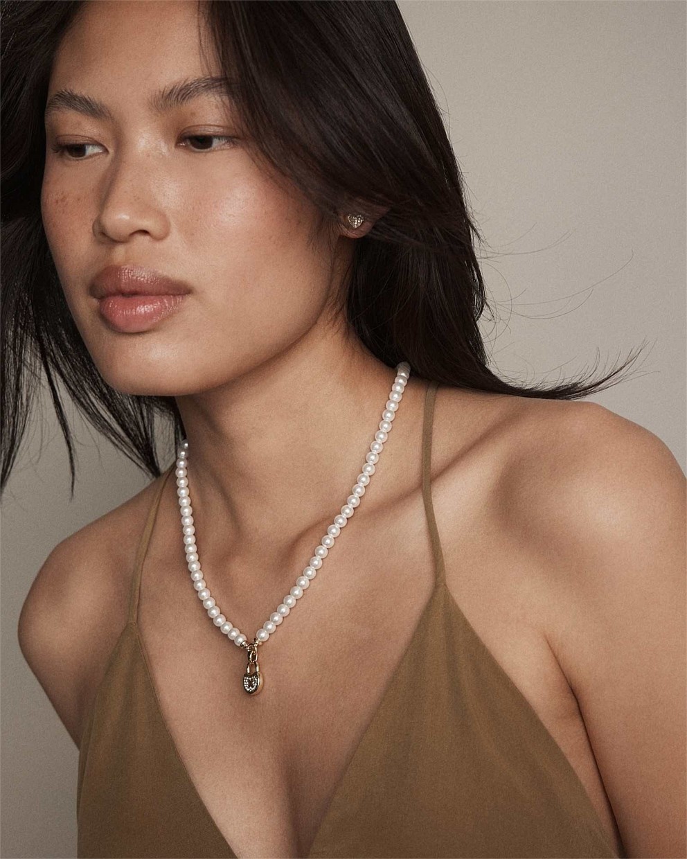 Lockette Pearl Necklace