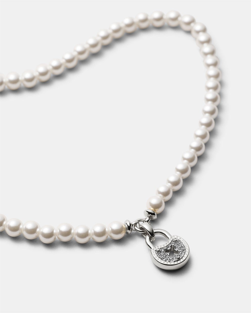 Lockette Pearl Necklace