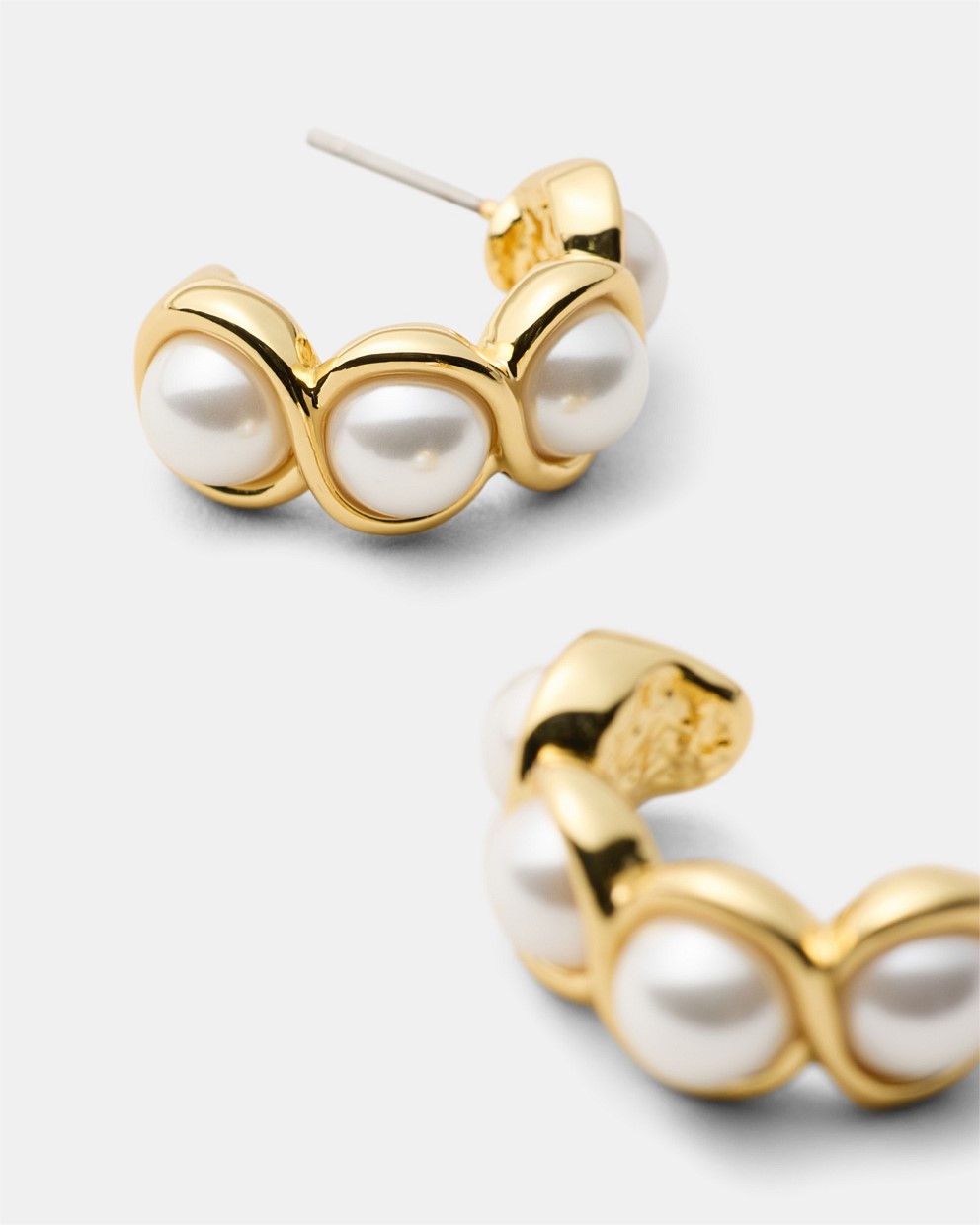 Jovie Pearl Hoop Earrings