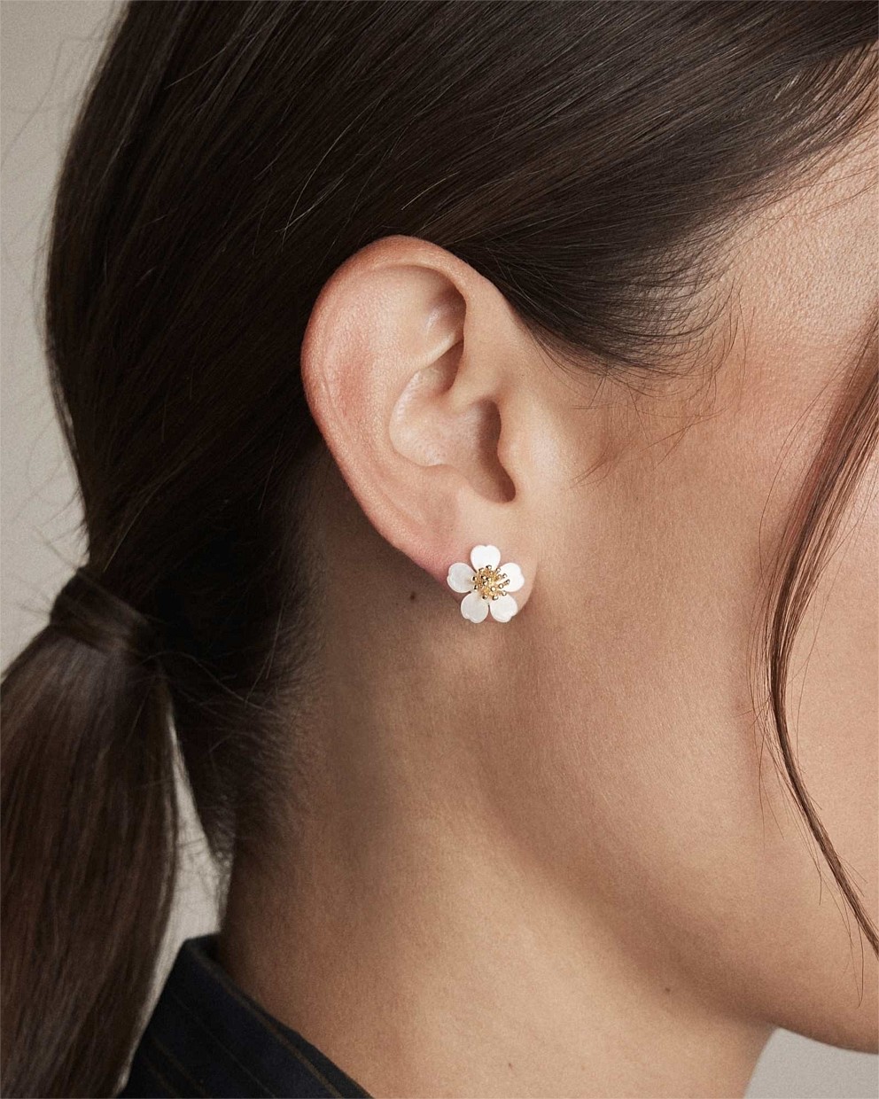 Resin Flower Stud Earrings