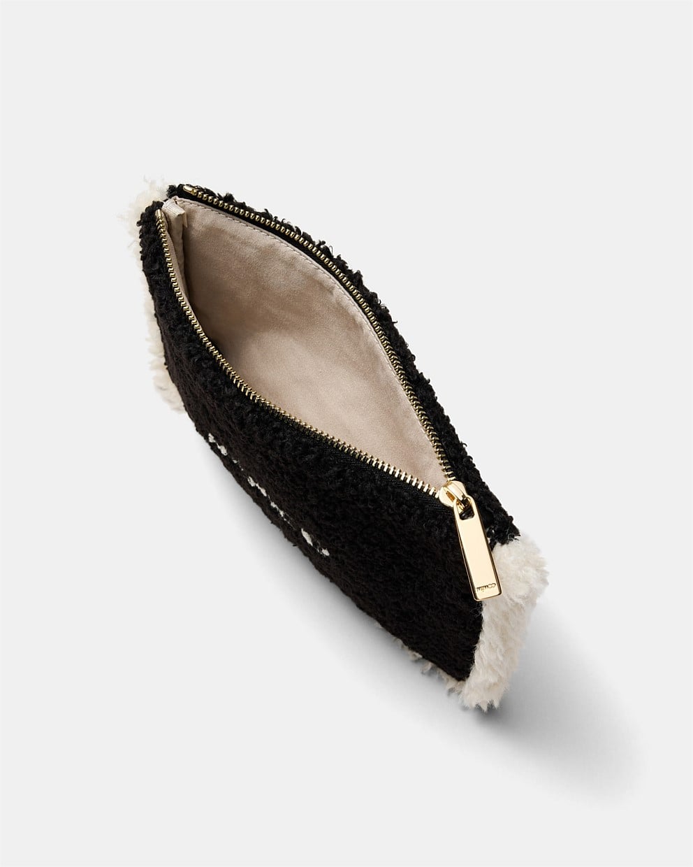 Sutton Pouch