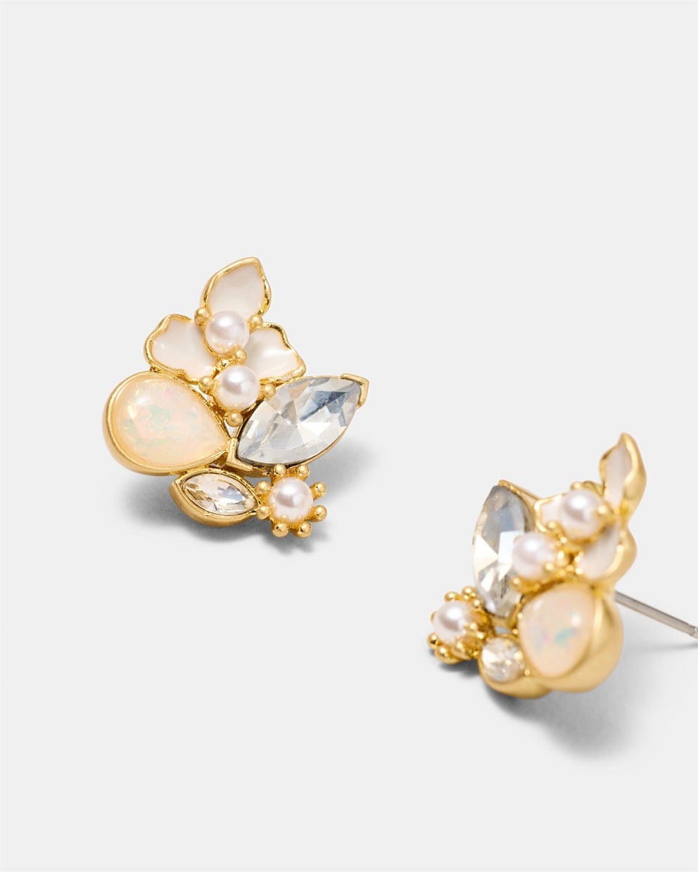 De Fleurs Stud Earrings