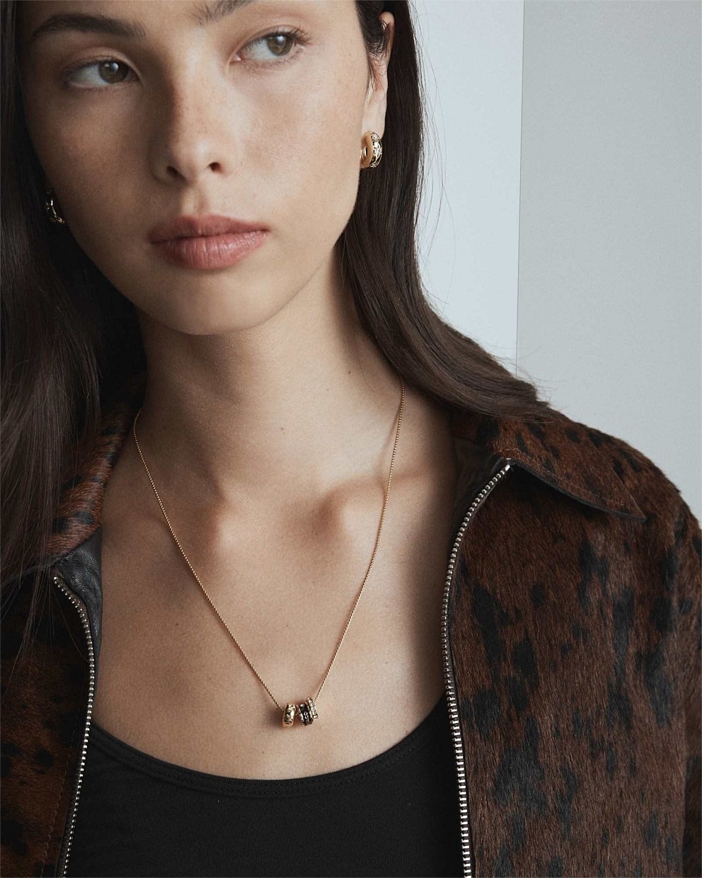 Enamour Necklace