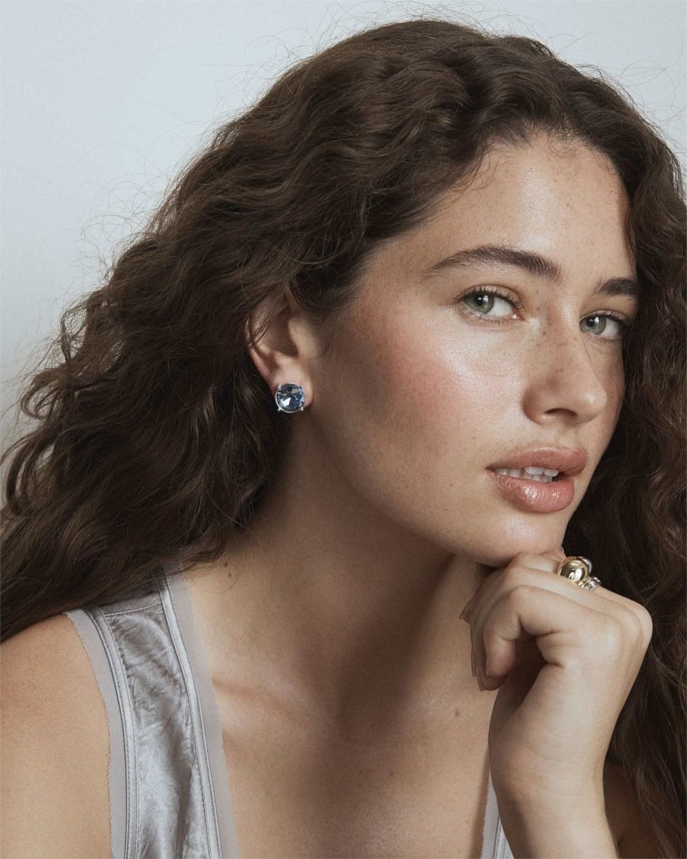 Glowy Crystal Stud Earrings