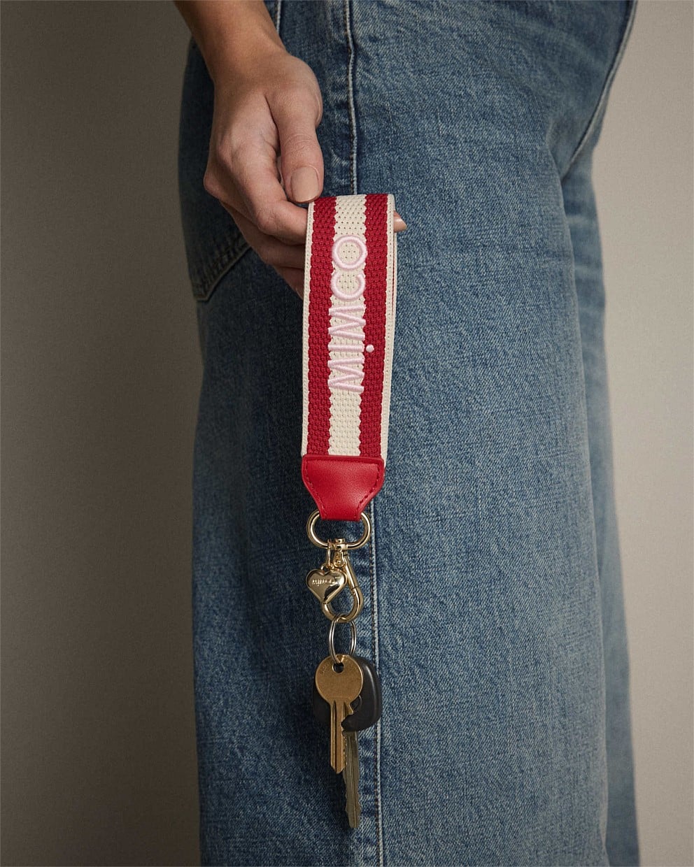 Blondie Wrist Strap