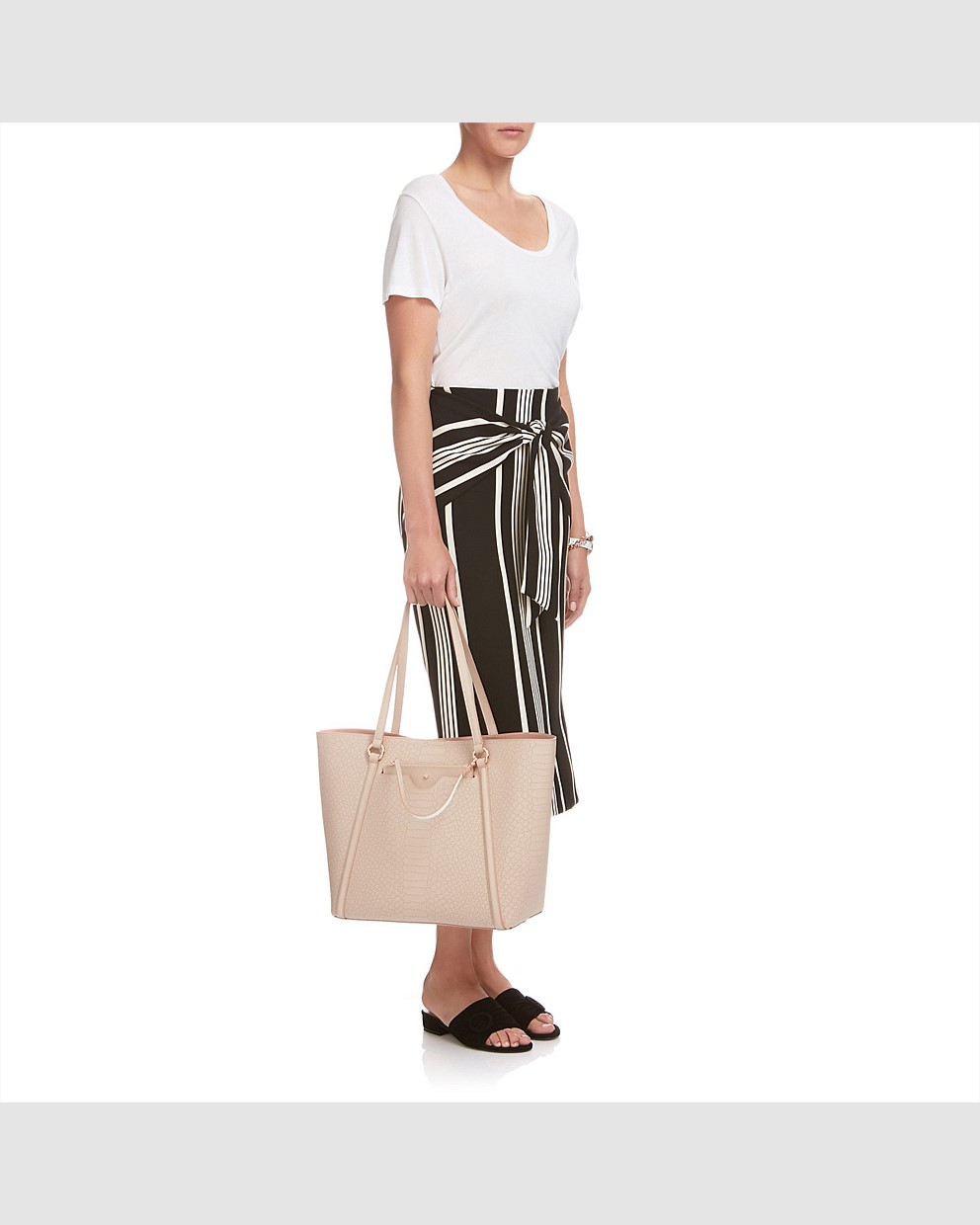 PHENOMENA TOTE